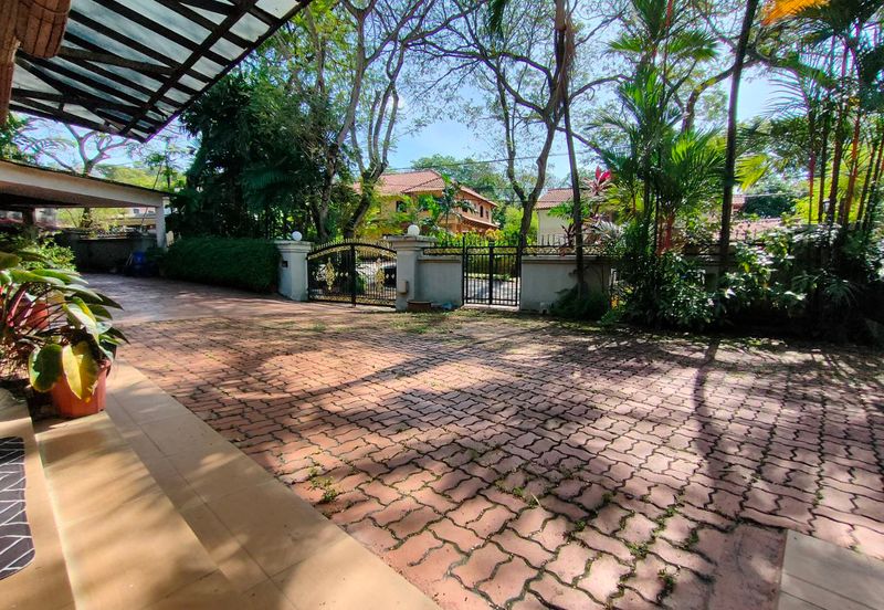 Seksyen 11, Shah Alam