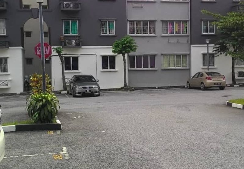 Sri Cempaka, Pusat Bandar Puchong