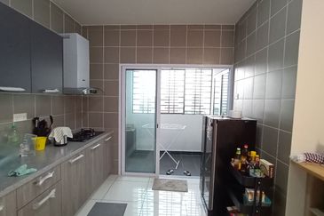 Aurora Residence @ Lake Side City