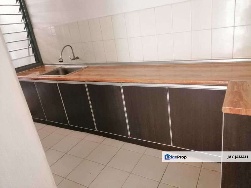 MURAH|UNIT CANTIK|SPRING COURT 1 TAMAN MAS PUCHONG, Selangor, Puchong