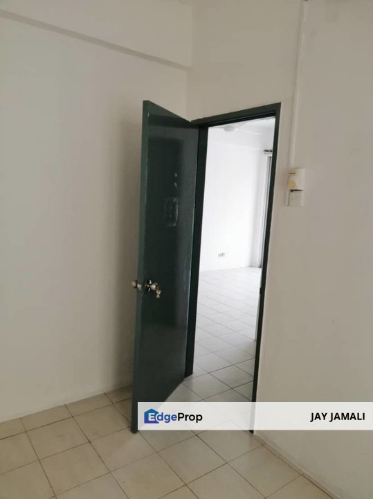 MURAH|UNIT CANTIK|SPRING COURT 1 TAMAN MAS PUCHONG, Selangor, Puchong