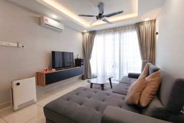 Aurora Residence @ Lake Side City