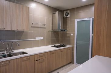 Aurora Residence @ Lake Side City