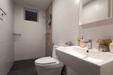 Aurora Residence @ Lake Side City