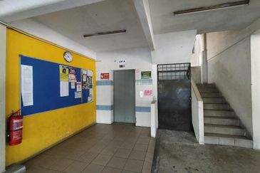 Pangsapuri Kajang Impiana