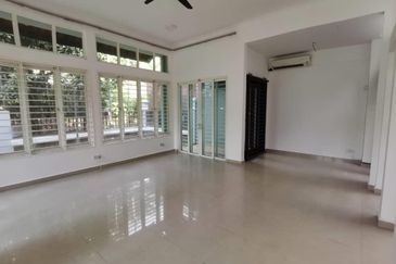 EXTRA LAND|FREEHOLD 2 STY SEMI D JALAN JENDELA