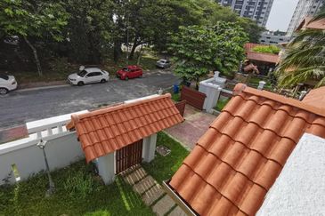 EXTRA LAND|FREEHOLD 2 STY SEMI D JALAN JENDELA