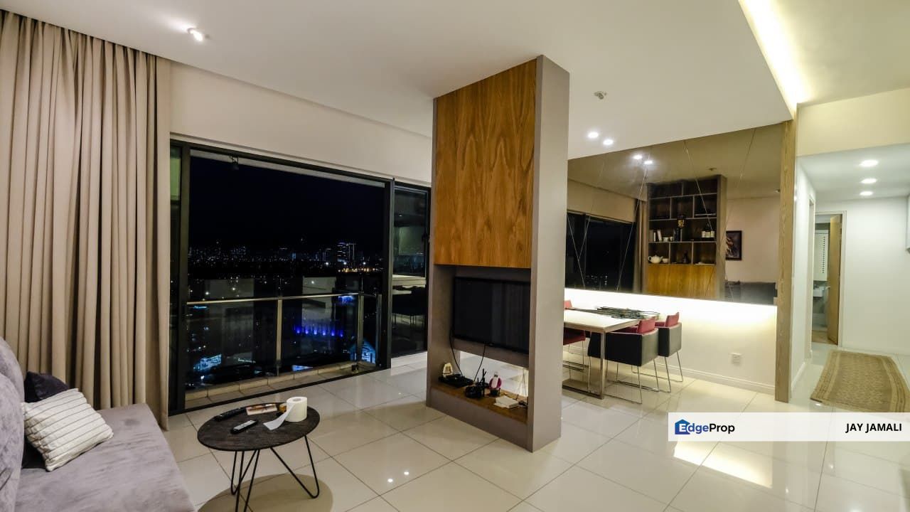 PRICE REDUCE AND NOW 870K  NEGO KL CONDO, Kuala Lumpur, KL City