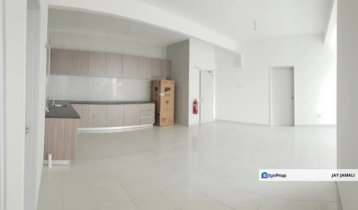 FREEHOLD|BIG SIZE| BLOK D RESIDENSI ADELIA, Selangor, Bangi