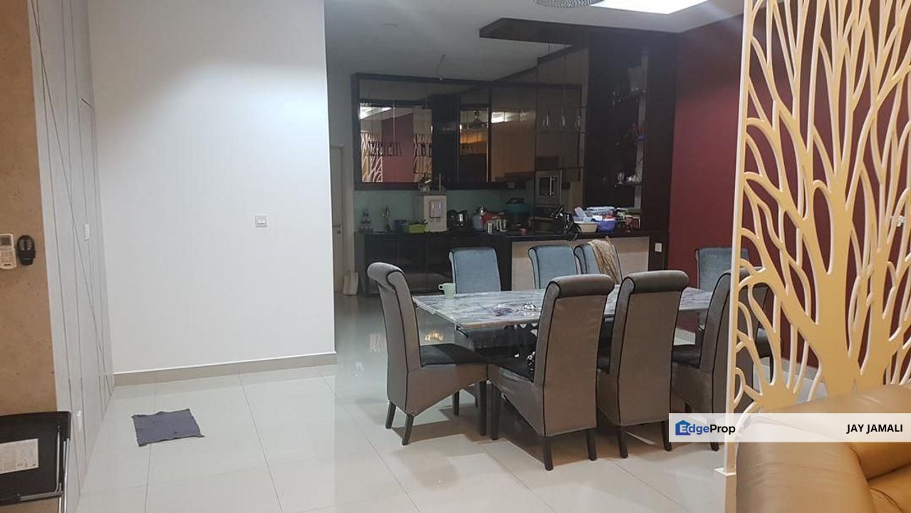 FREEHOLD|SPACIOUS HOUSE| CASSIA GARDEN CYBERJAYA, Selangor, Cyberjaya