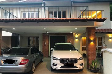 CORNER LOT|SPACIOUS LOT| 2 STOREY USJ SUBANG JAYA