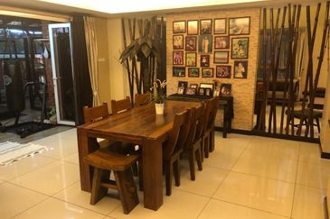 CORNER LOT|SPACIOUS LOT| 2 STOREY USJ SUBANG JAYA