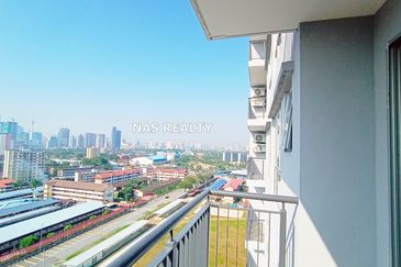 NEW UNIT|POOL VIEW|CONDO JALAN SEMARAK KL