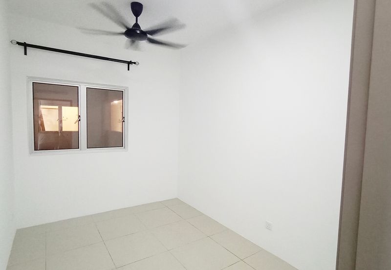 NEW UNIT|POOL VIEW|CONDO JALAN SEMARAK KL