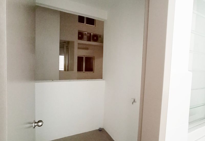 NEW UNIT|POOL VIEW|CONDO JALAN SEMARAK KL