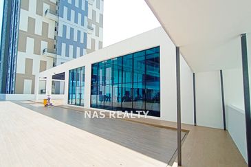 NEW UNIT|POOL VIEW|CONDO JALAN SEMARAK KL