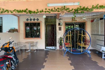 Taman Mawar, Bandar Kinrara Puchong