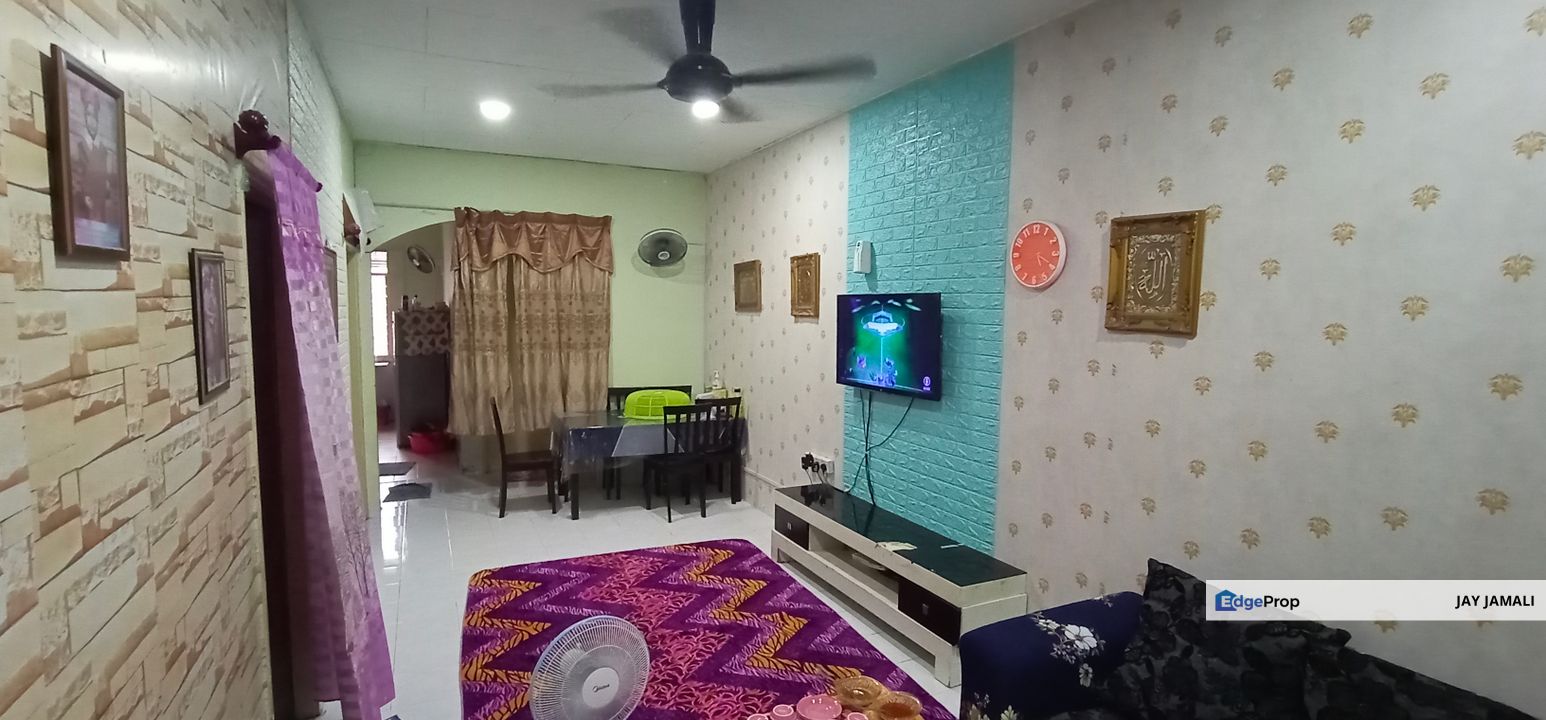 NEARBY AMENITIES|AFFORDABLE|SINGLE STOREY LEP 7 TAMAN LESTARI PUTRA EQUINE PARK BANDAR PUTRA PERMAI, Selangor, Seri Kembangan