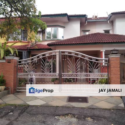 RENOVATED HOUSE|GOOD NEIGHBOURHOOD|DOUBLE STOREY SEKSYEN 8 BANDAR BARU BANGI KAJANG, Selangor, Bangi