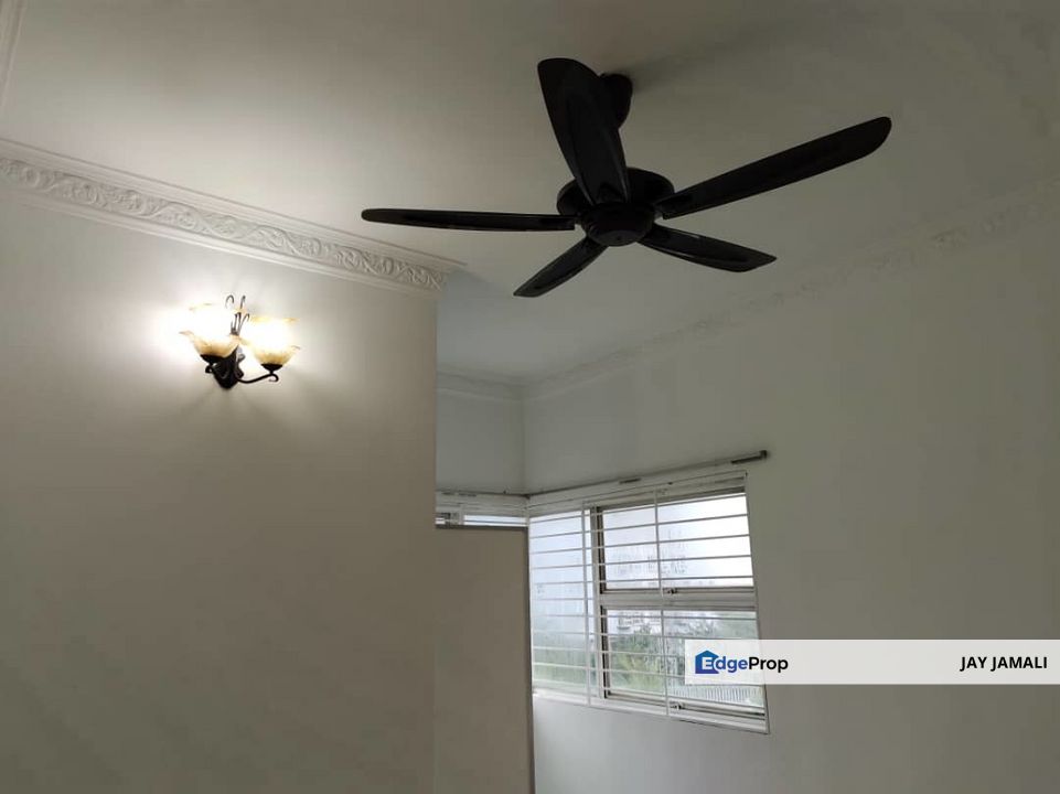 MOVE IN CONDITION|DESA IMPIANA CONDO PUCHONG PRIMA, Selangor, Puchong