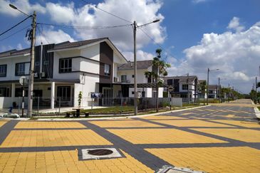 TENANTED|AFFORDABLE 2 STOREY IRAMA PERDANA PUNCAK 