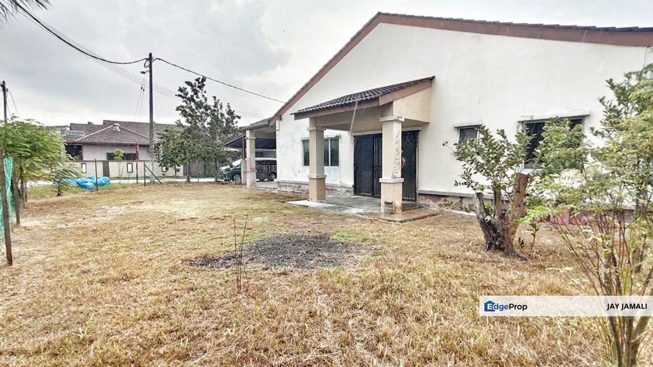 CORNER|TANAH LUAS|FREEHOLD| Single Storey Terrace Taman Seri Budiman Cheras, Selangor, Cheras South