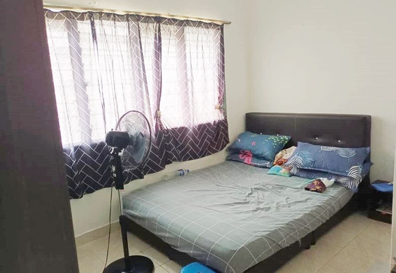 Taman Kinrara Seksyen 2