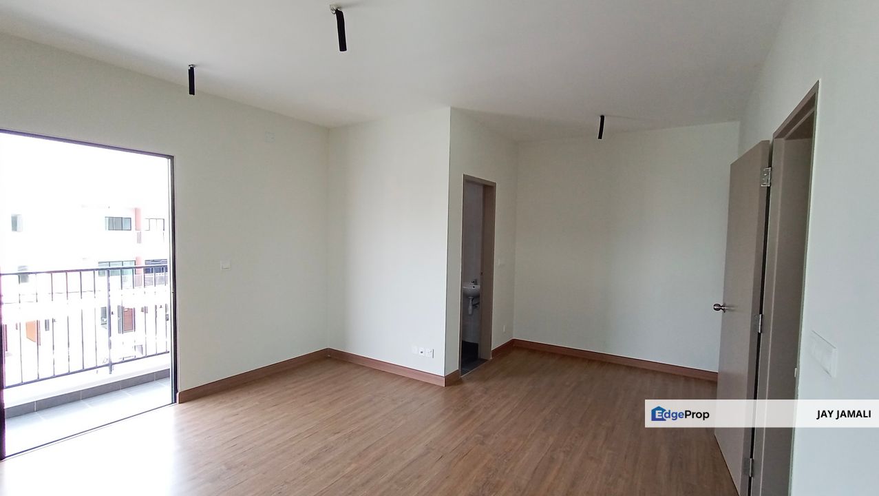 NEW UNIT|FACING NORTHEAST|NON BUMI LOT|ELEGAN RESIDENSI PUTRA PERDANA PUCHONG CYBERJAYA, Selangor, Puchong