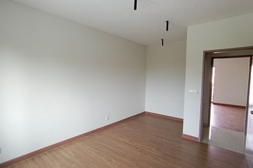 Elegan Residensi, Taman Putra Perdana