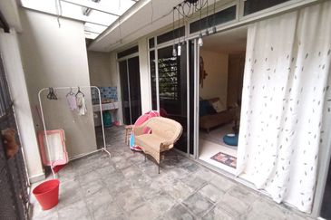 BELOW MARKET VALUE|BERBALOI|GROUND FLOOR DUPLEX CYBERIA TOWNVILLA