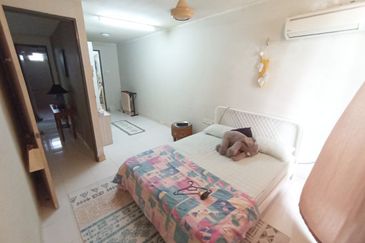 BELOW MARKET VALUE|BERBALOI|GROUND FLOOR DUPLEX CYBERIA TOWNVILLA