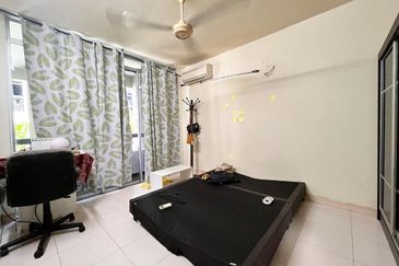 BELOW MARKET VALUE|BERBALOI|GROUND FLOOR DUPLEX CYBERIA TOWNVILLA