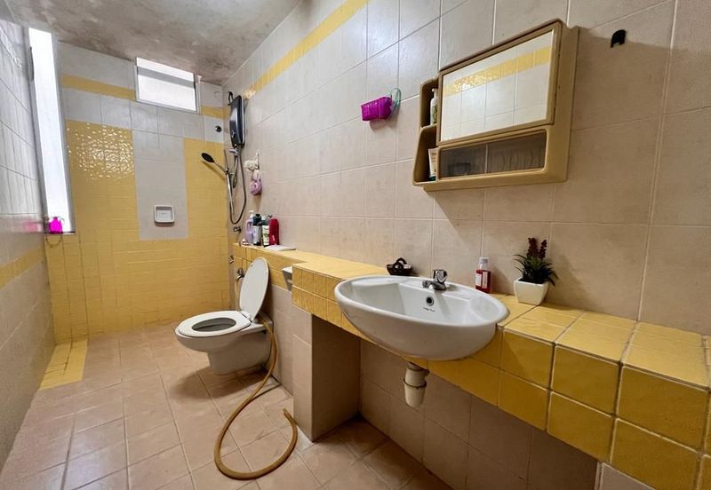 BELOW MARKET VALUE|BERBALOI|GROUND FLOOR DUPLEX CYBERIA TOWNVILLA