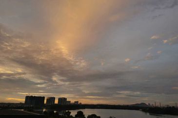 Skyvilla, D Island Residence