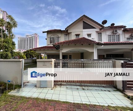 RUMAH CORNER LOT RENOVATED|NEAR UITM UNISEL SIRIM| DOUBLE STOREY CORNER LOT SHAH ALAM, Selangor, Shah Alam