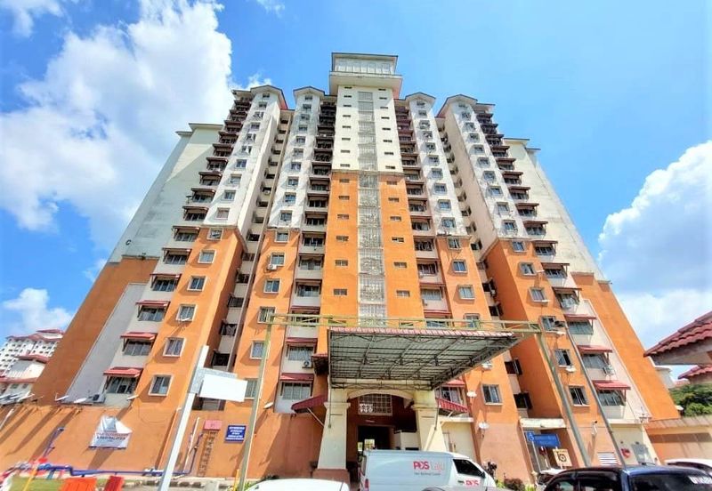 Pangsapuri Putra Damai