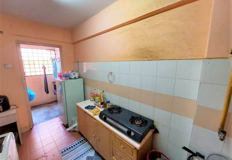 Pangsapuri Putra Damai