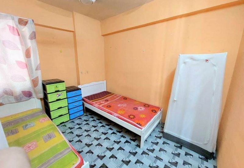 Pangsapuri Putra Damai