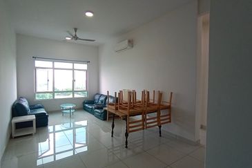 La Thea Residences @ 16 Sierra