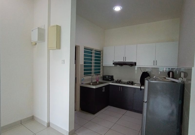 La Thea Residences @ 16 Sierra