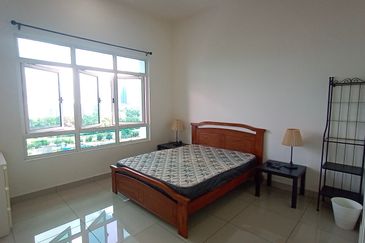 La Thea Residences @ 16 Sierra