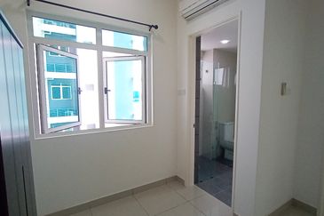 La Thea Residences @ 16 Sierra