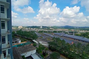 La Thea Residences @ 16 Sierra