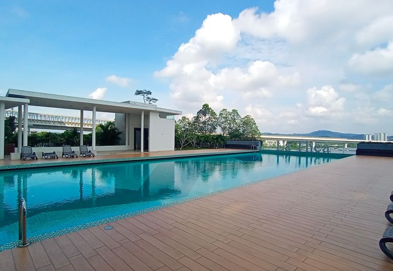 La Thea Residences @ 16 Sierra