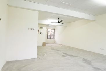 [BELOW MARKET] 2-STOREY SHOP OFFICE TAMAN SRI BAYU TUMPAT KELANTAN