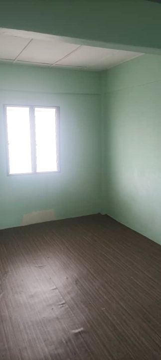 DEKAT SEKOLAH|MURAH|END UNIT|BUKIT SUBANG U16 APARTMENT TERATAI, Selangor, Bukit Subang