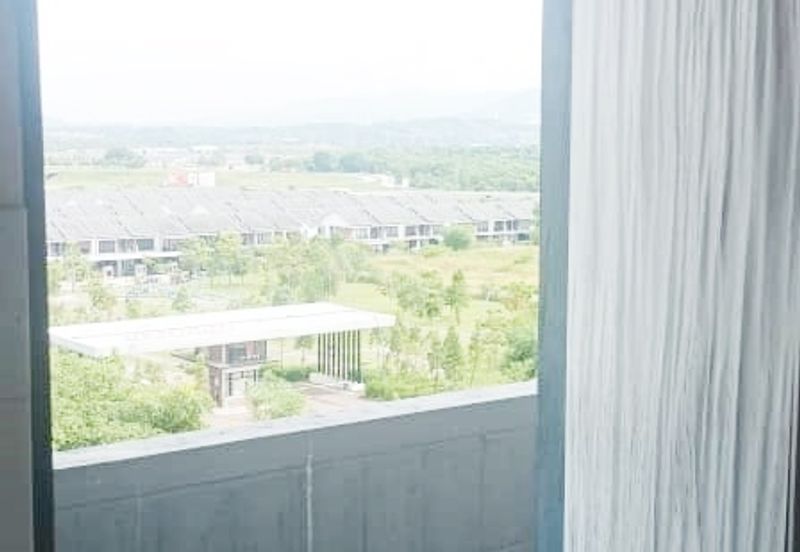 Pangsapuri Teratai, Bukit Subang