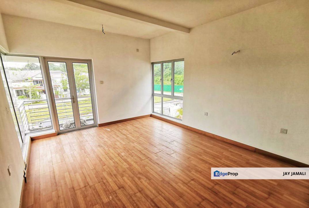 RUMAH SEMI D LUAS DI BANDAR ENSTEK FOR SALE, Negeri Sembilan, Labu