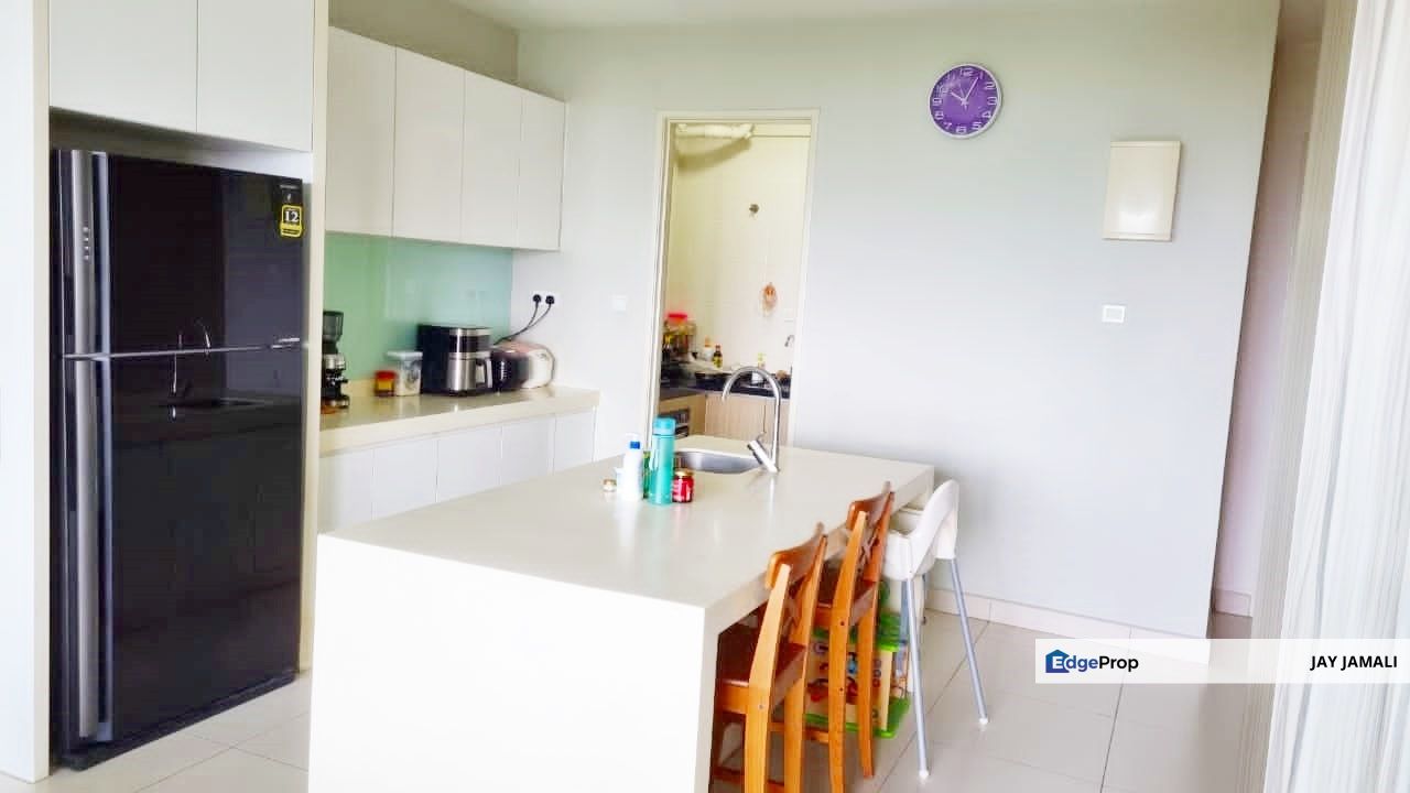 4 PARKING LOT|SPACIOUS CONDO| Cristal Serin Cyberjaya for SALE, Selangor, Cyberjaya