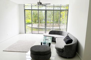 Mirage By The Lake @ Perdana Lakeview West